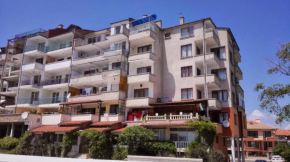 Отель Evi Apartments 1  Поморье